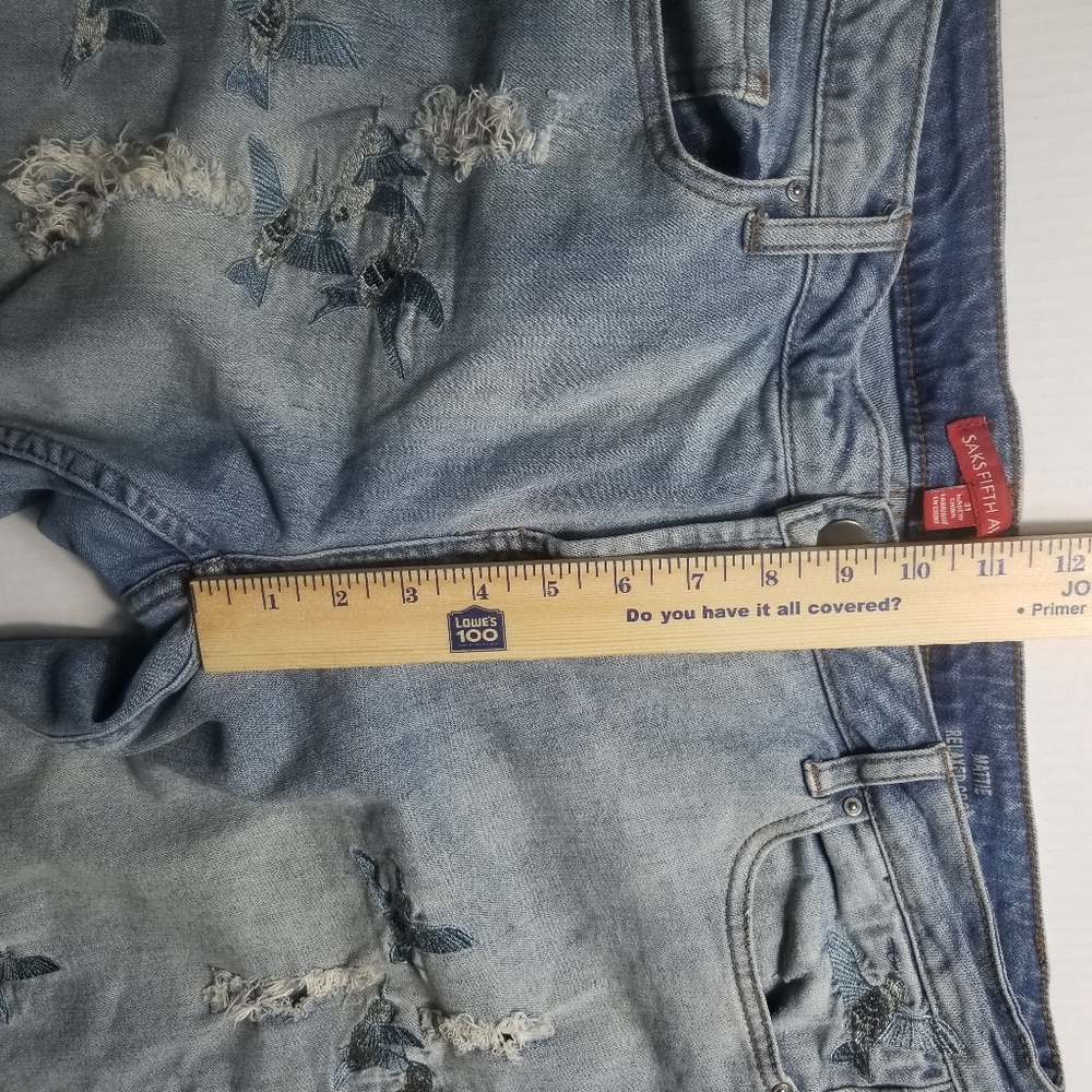 SAKS FIFTH AVENUE WOMEN'S RELAXED CROP DISTRESSED HUMMINGBIRD JEANS SIZE 31 - Picture 10 of 16